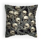 Polštářek s potiskem Lebky a řetězy