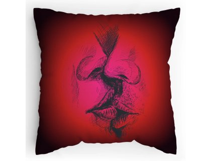 Polštářek s potiskem Polibek