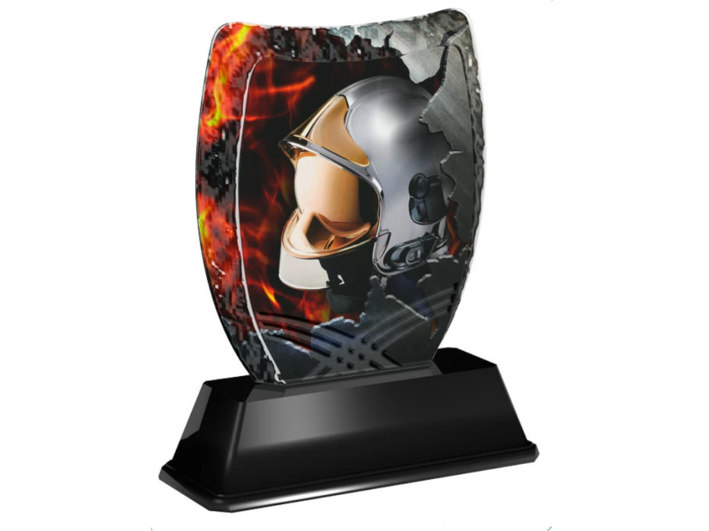 Barevná akrylátová trofej s hasičskou helmou v ohni ACE2018M50