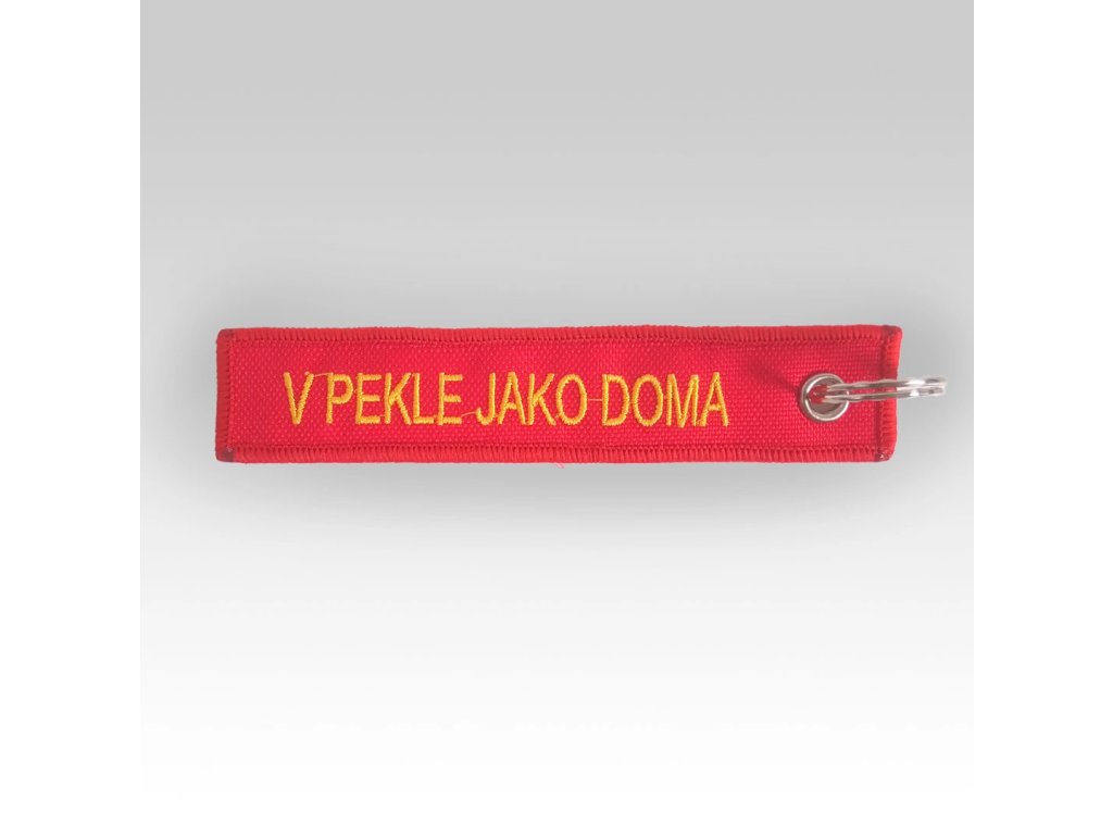 Hasičská klíčenka vyšívaná Hasička v pekle jako doma