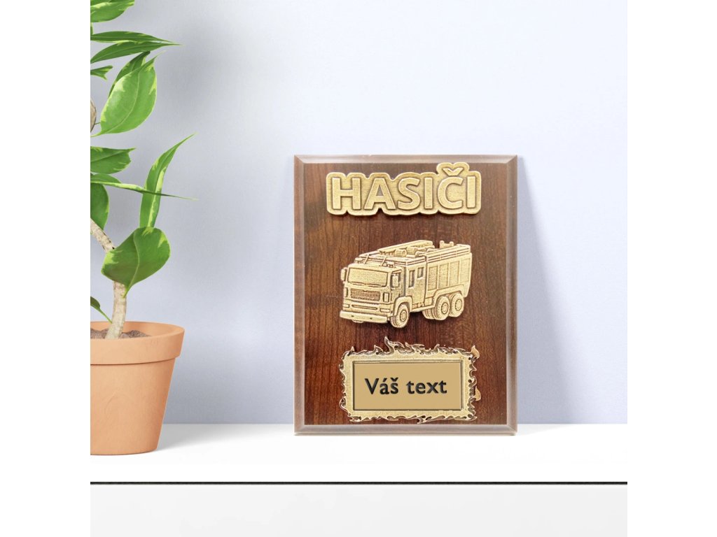 Malá dřevěná plaketa hasičské auto P 17,5x12,5cm