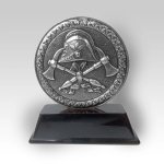 Trofej 13cm se znakem hasičů