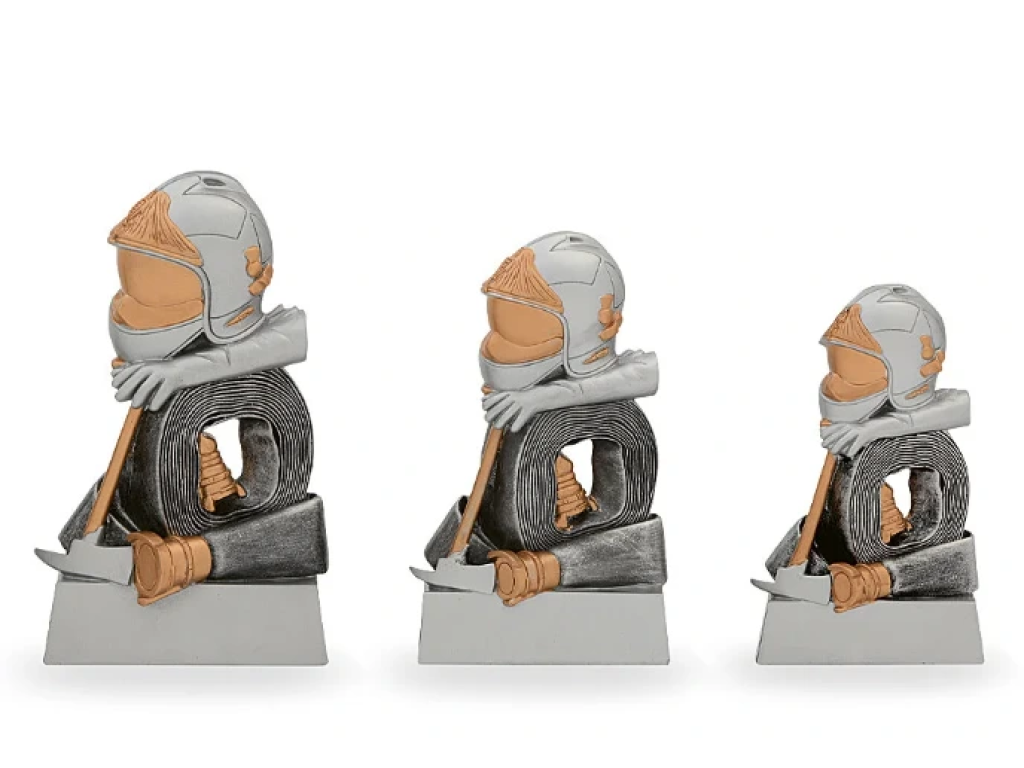 Trofej s hasičskou helmou a hadicí 32033