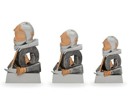 Trofej s hasičskou helmou a hadicí 32033