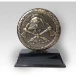 Trofej s hasičskou helmou